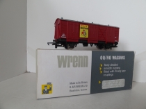 Wrenn W4305P "Babycham" Fruit Van - W2910 - Long Box - Early P4 Issue